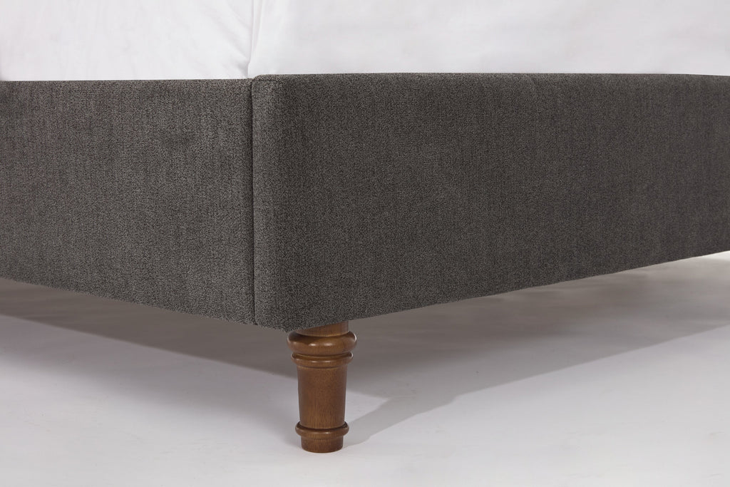 Walker Edison | Tête de lit haute en velours 54 pour lit Queen rembourré