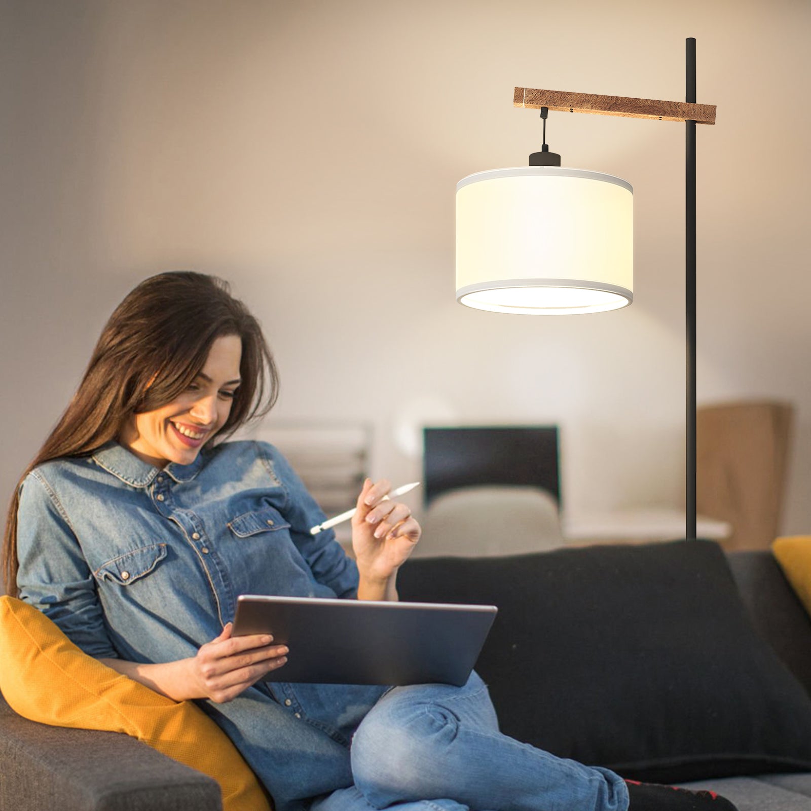 Lampadaire arqué en bois de style classique moderne de 61 pouces 