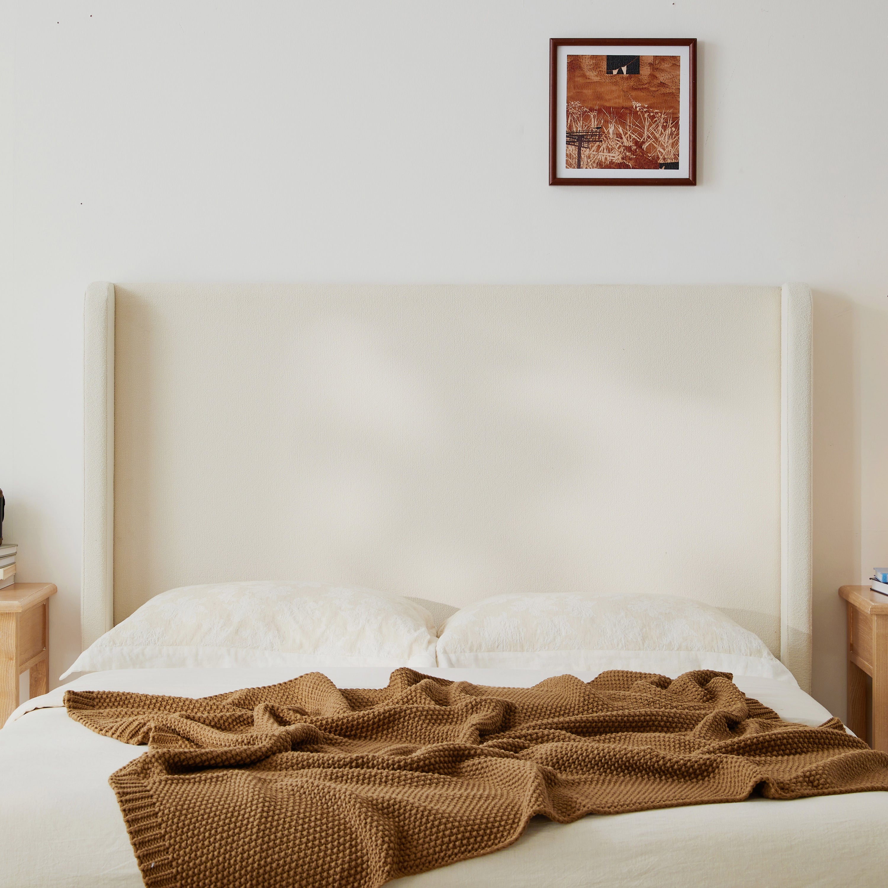 Cadre de lit King rembourré Carmen 52,3'