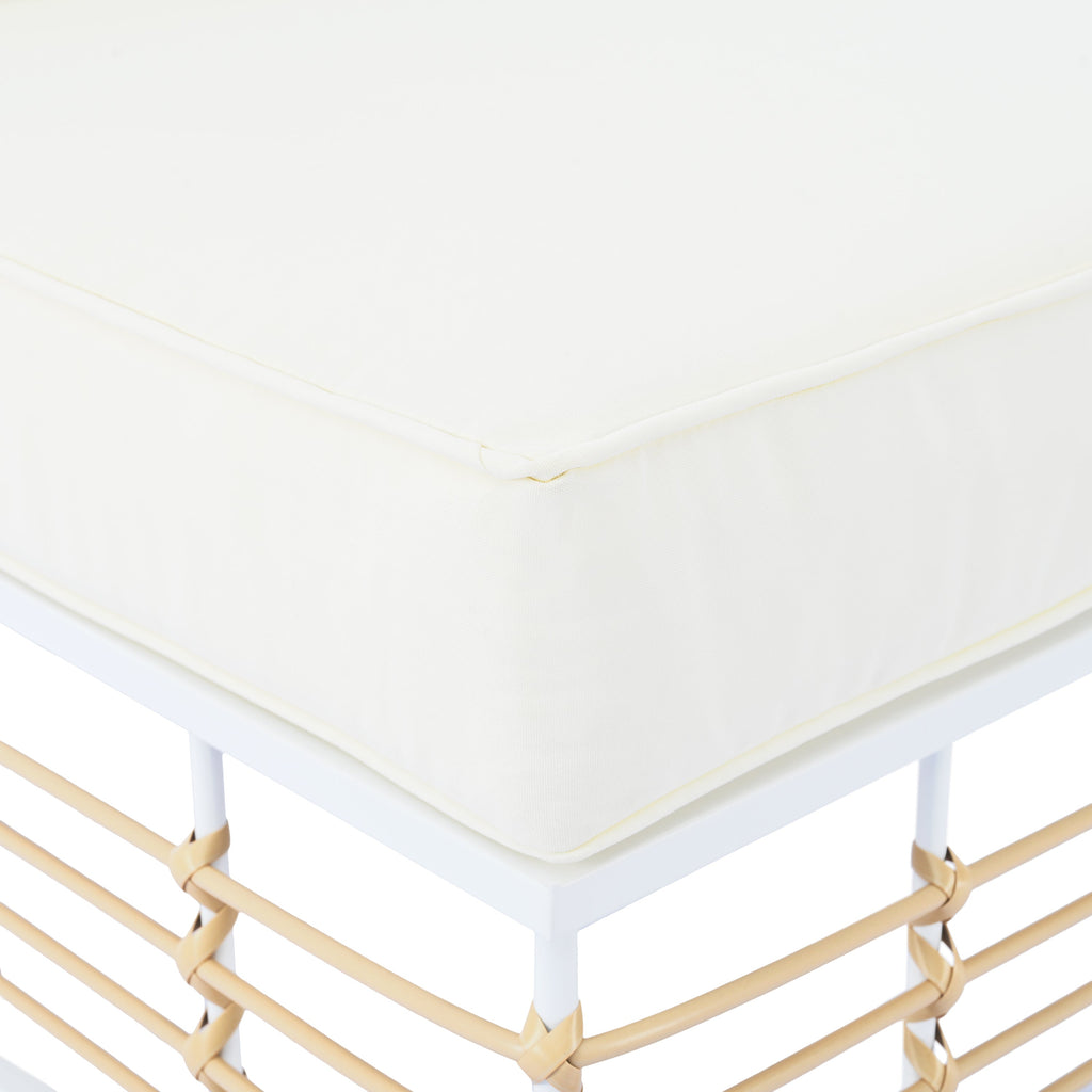 Ensemble de canapés d'angle d'extérieur Walker Edison | Blanc, moderne et minimaliste, 7 pièces, en métal.