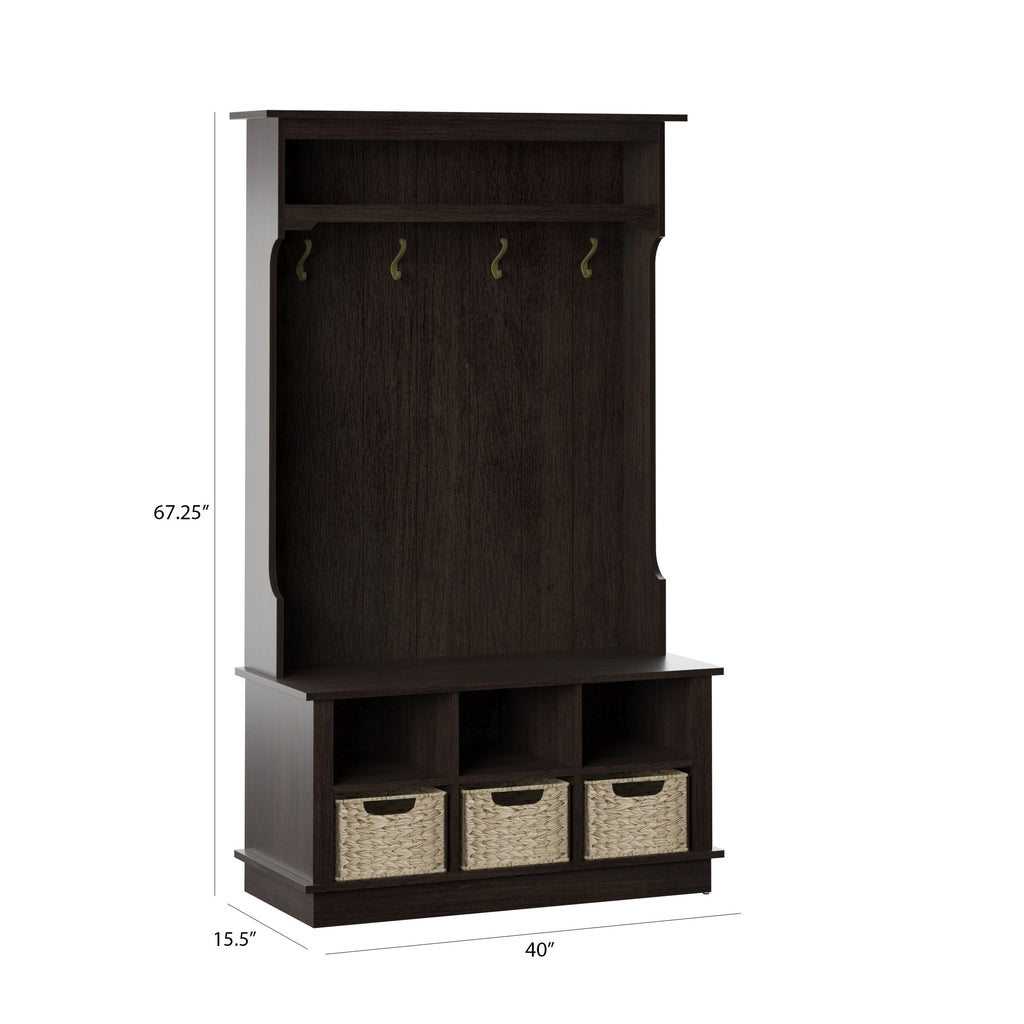 Porte-manteau d'entrée avec paniers et rangements ouverts