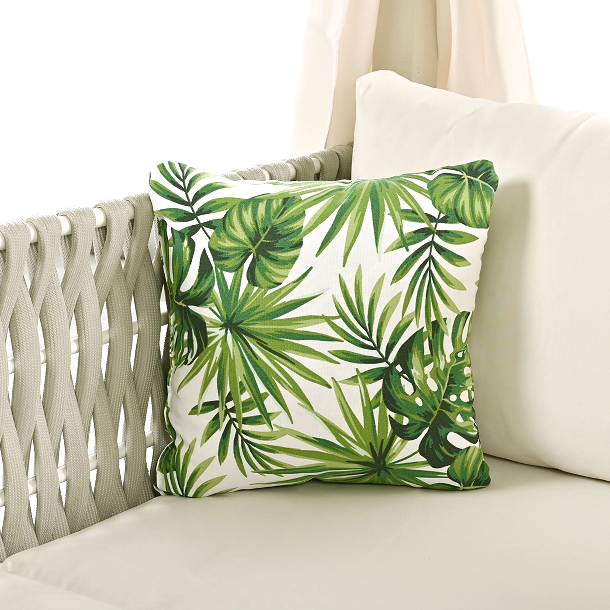 Walker Edison | Bain de soleil chic pour terrasse extérieure avec rideaux