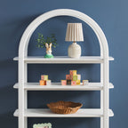 Bibliothèque moderne Zoey en bois arqué