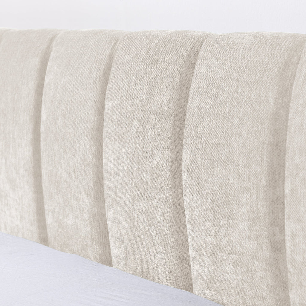 Cadre de lit rembourré en chenille, format queen, avec tiroirs 