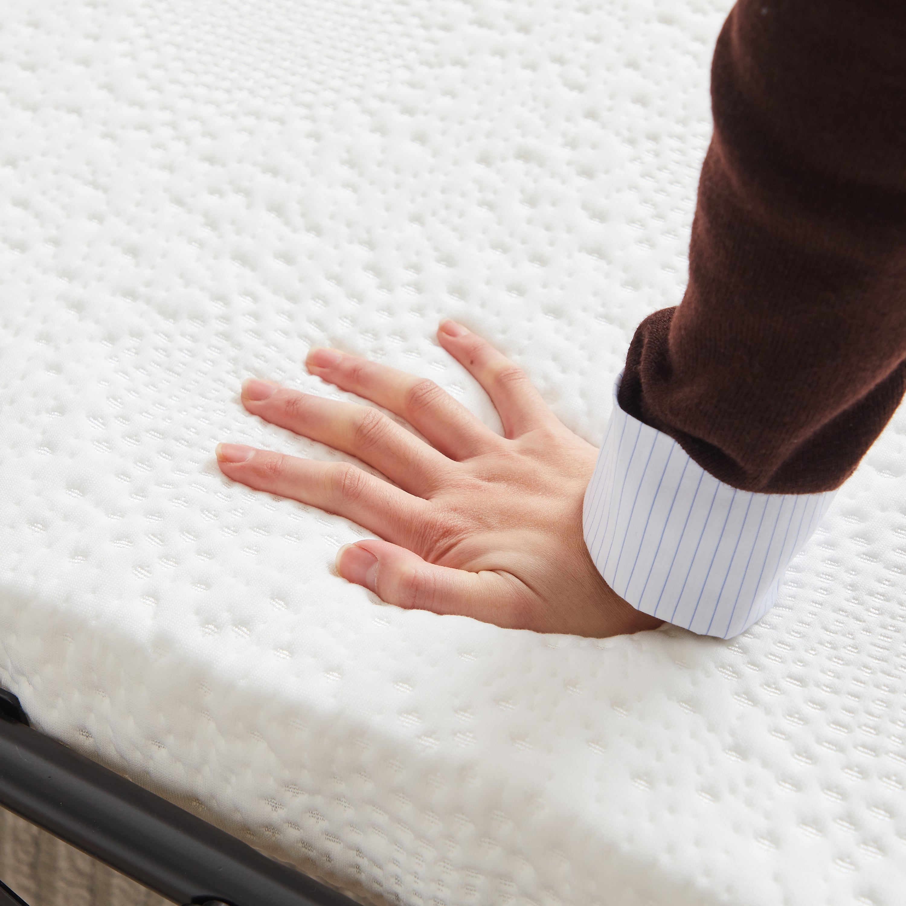 Walker Edison | Canapé-lit futon en velours côtelé gris