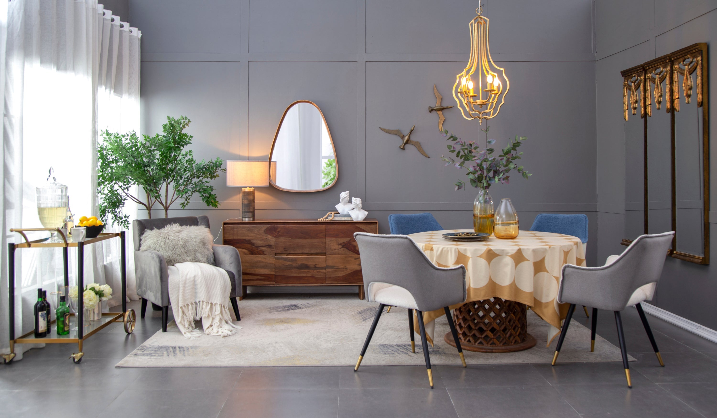 Miroir en bois Walker Edison | Design incurvé