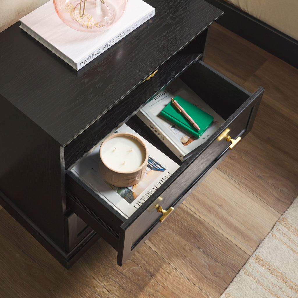 Table de chevet Clyde Modern Farmhouse à 2 tiroirs, montage facile