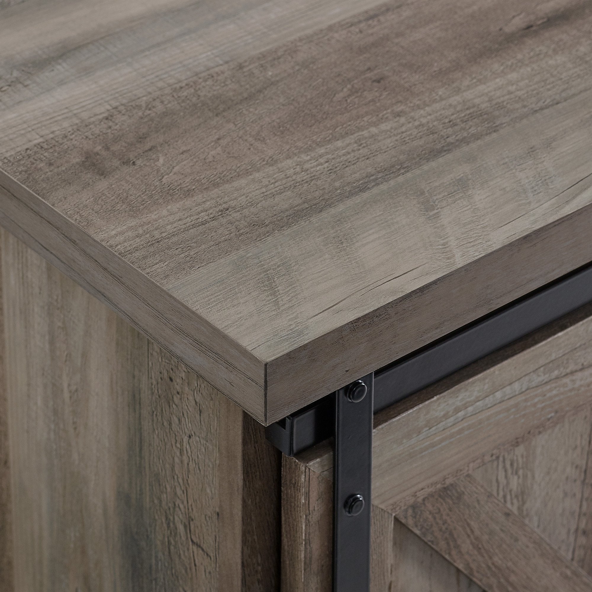 Buffet et meuble TV avec portes coulissantes en forme de X style grange