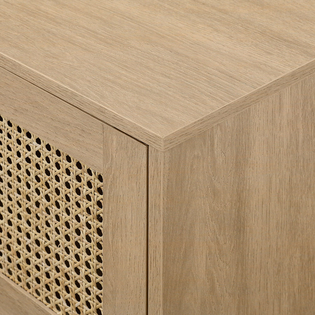 Meuble TV Hamkke Boho à 2 portes en faux rotin