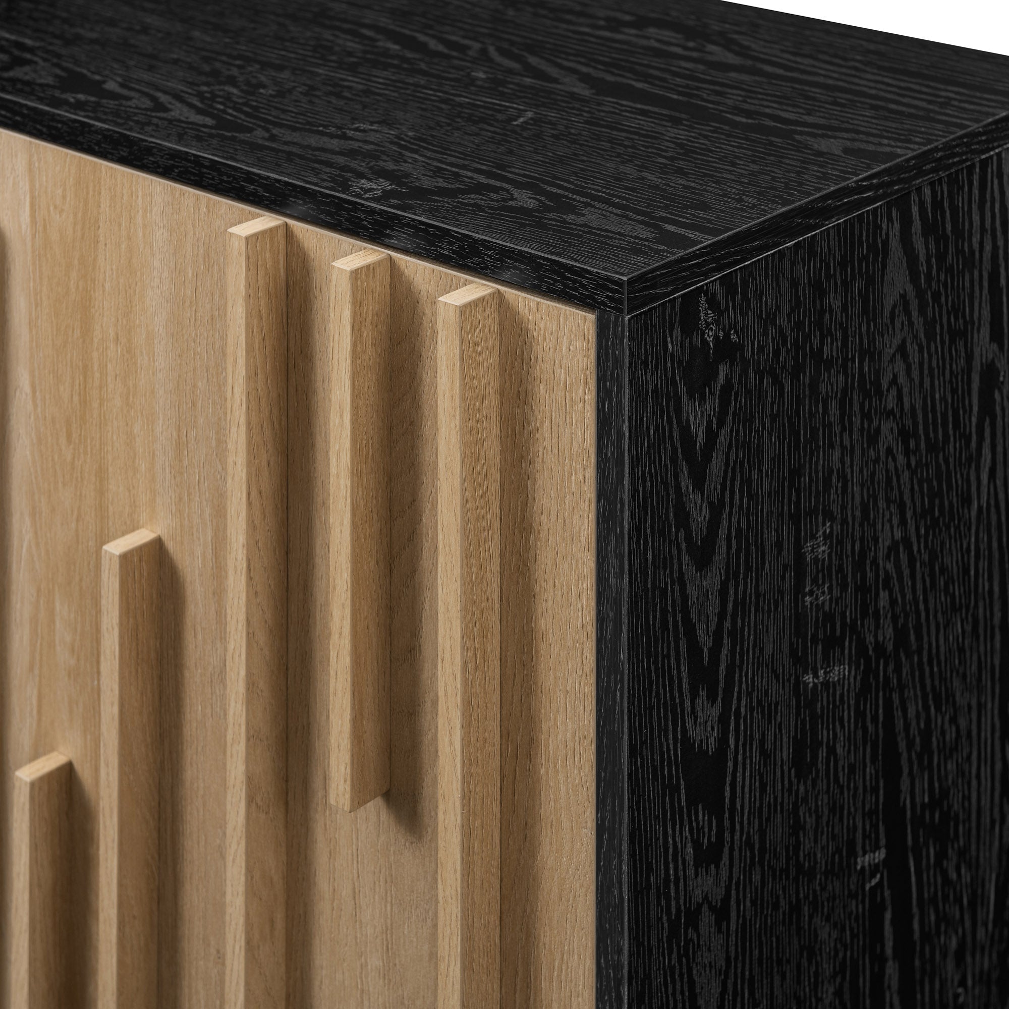 Buffet/meuble TV contemporain Silas en bois avec portes travaillées