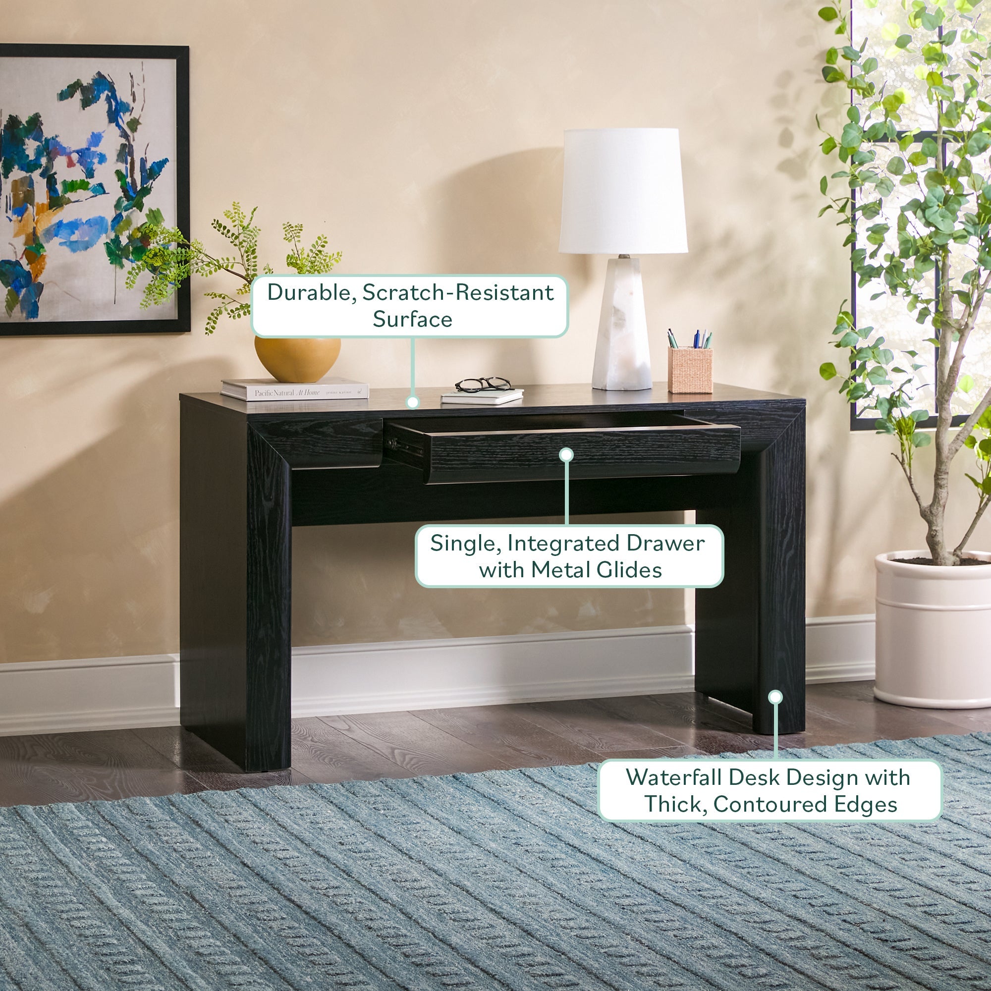 Bureau Amira Modern Curve