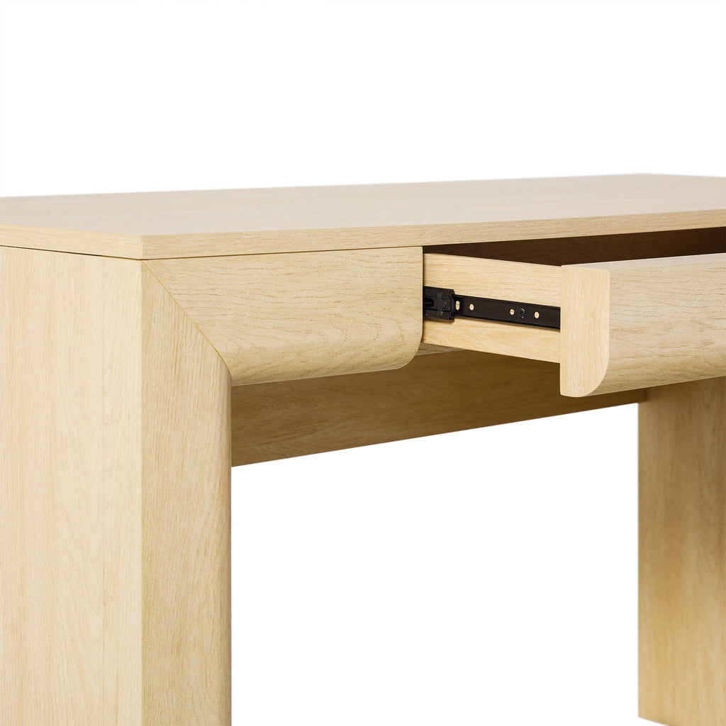 Bureau Amira Modern Curve