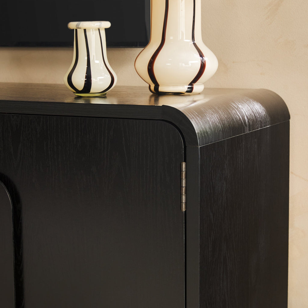 Buffet et meuble TV Chantelle Modern Curved, style moderne, avec courbes harmonieuses