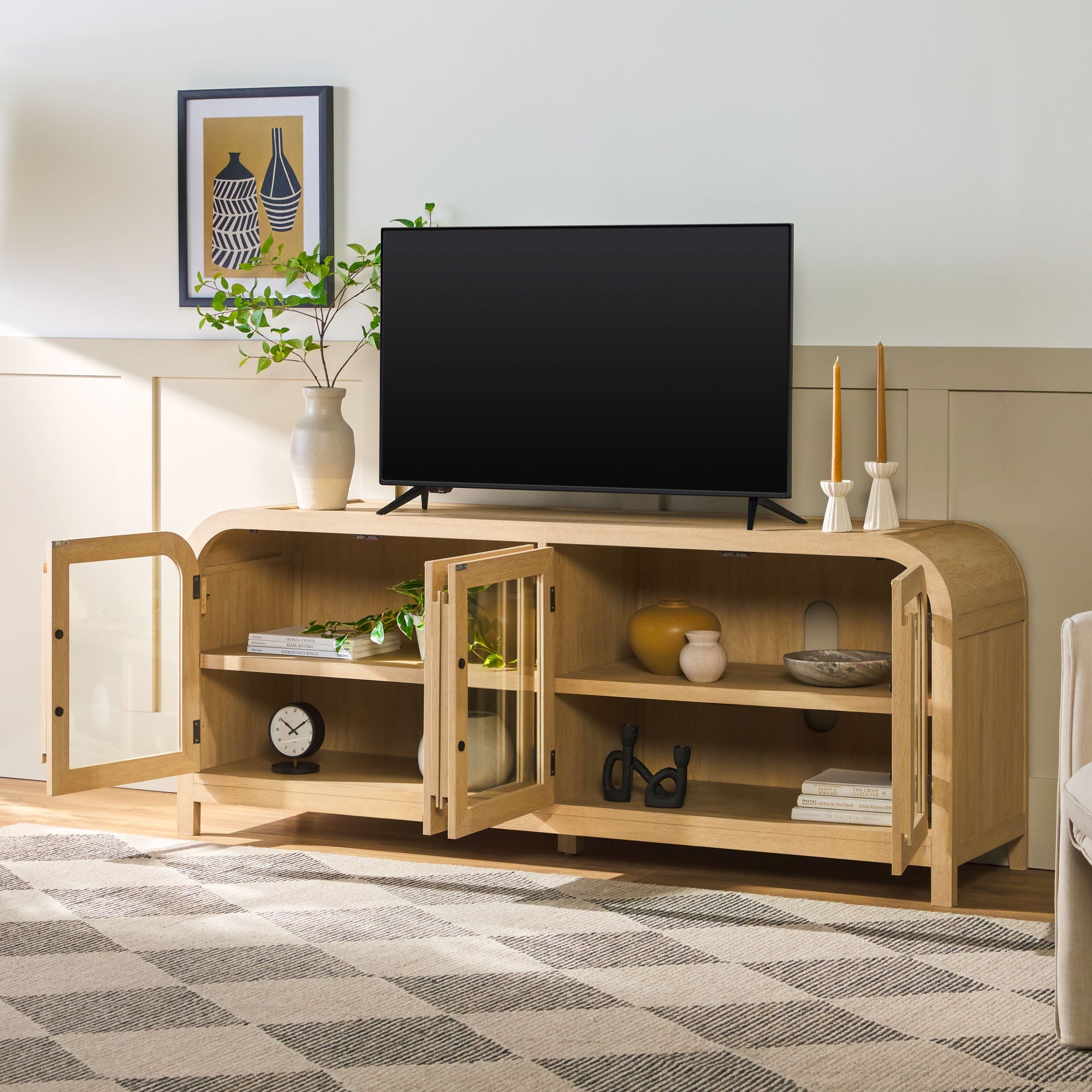 Support TV Chantelle Modern Curve facile à assembler