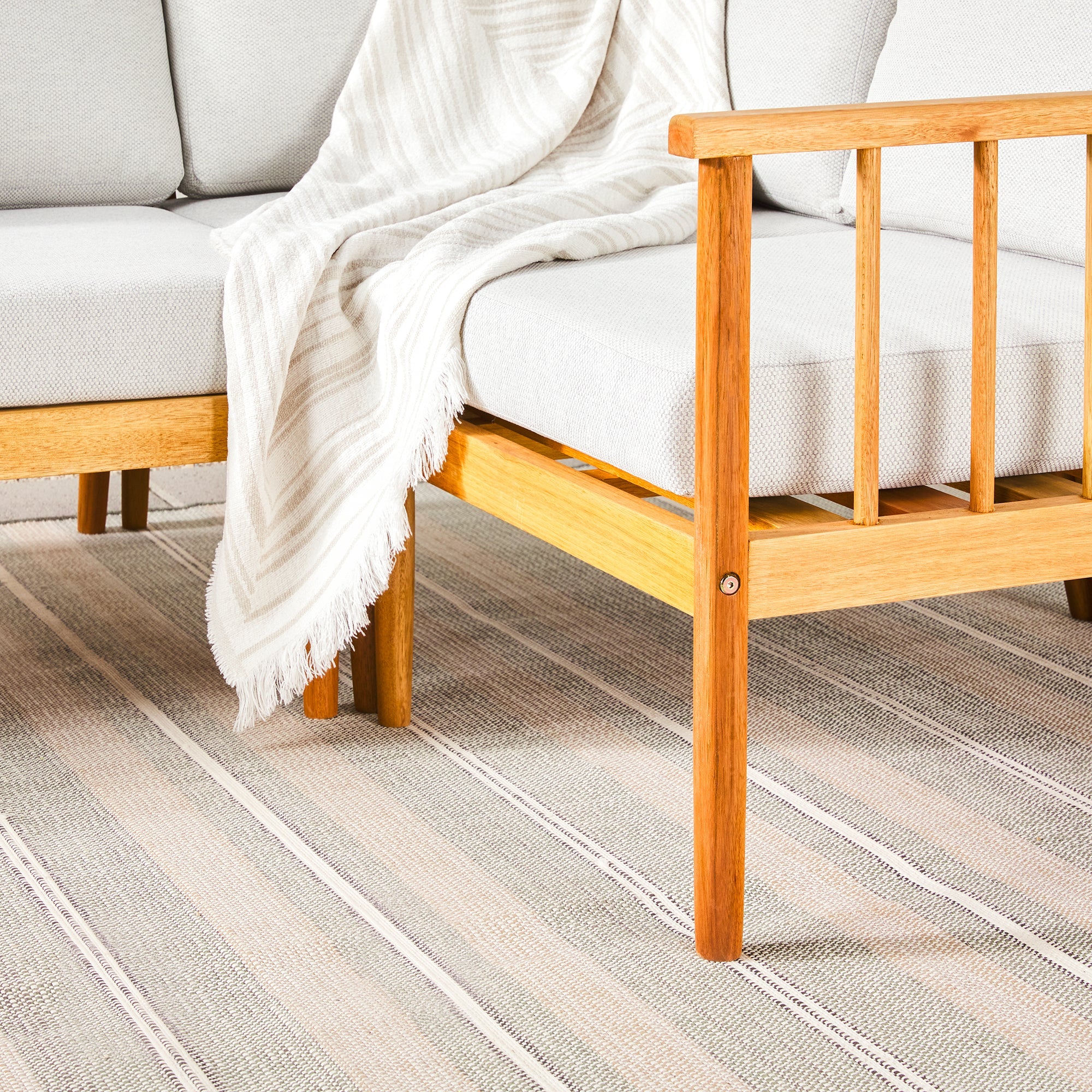 Ensemble de canapé d'angle d'extérieur moderne en bois massif, 5 pièces, avec fuseaux.