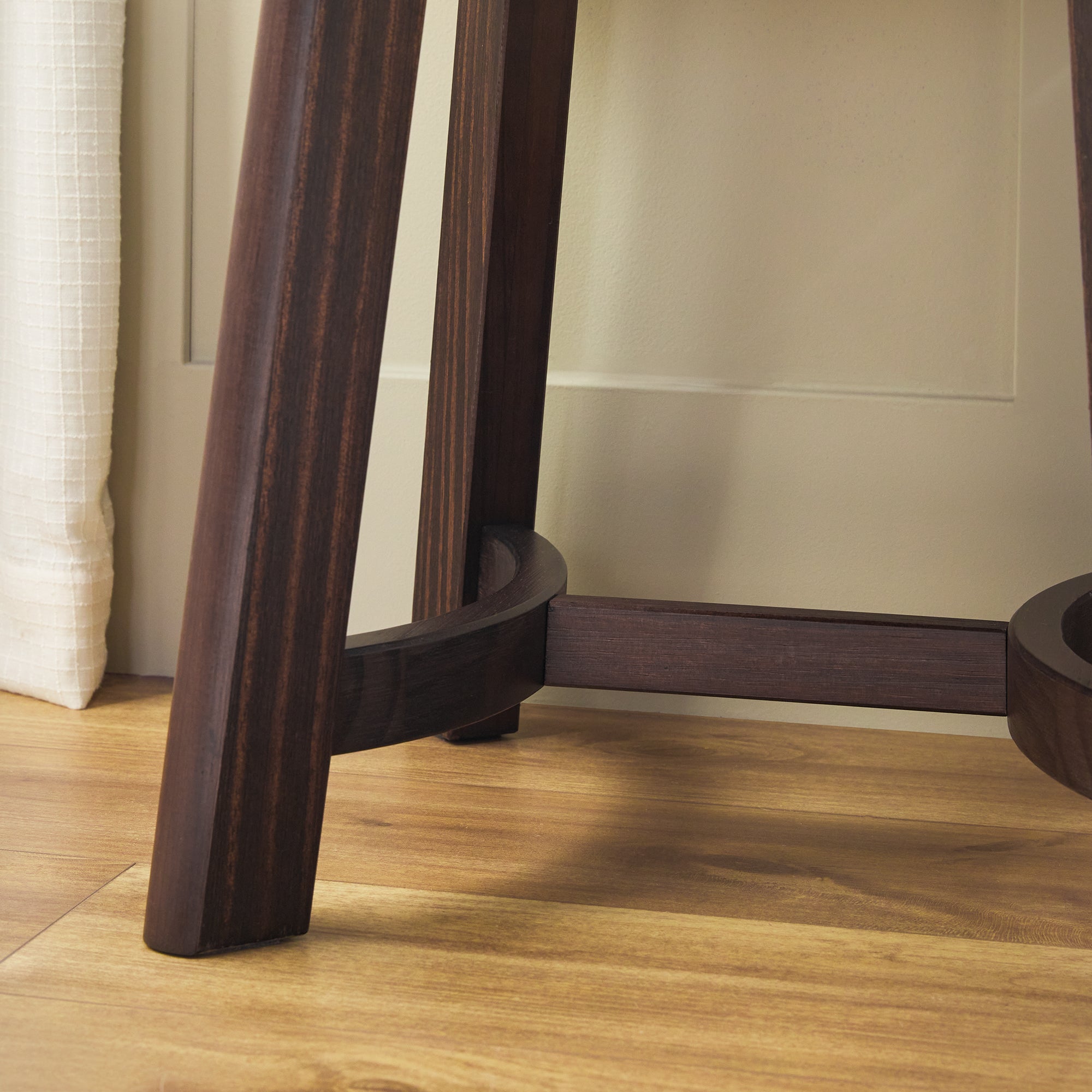 Table d'appoint Colt Modern Farmhouse à montage facile, 18 pouces