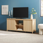 Meuble TV Flynn de style scandinave cannelé avec rangement