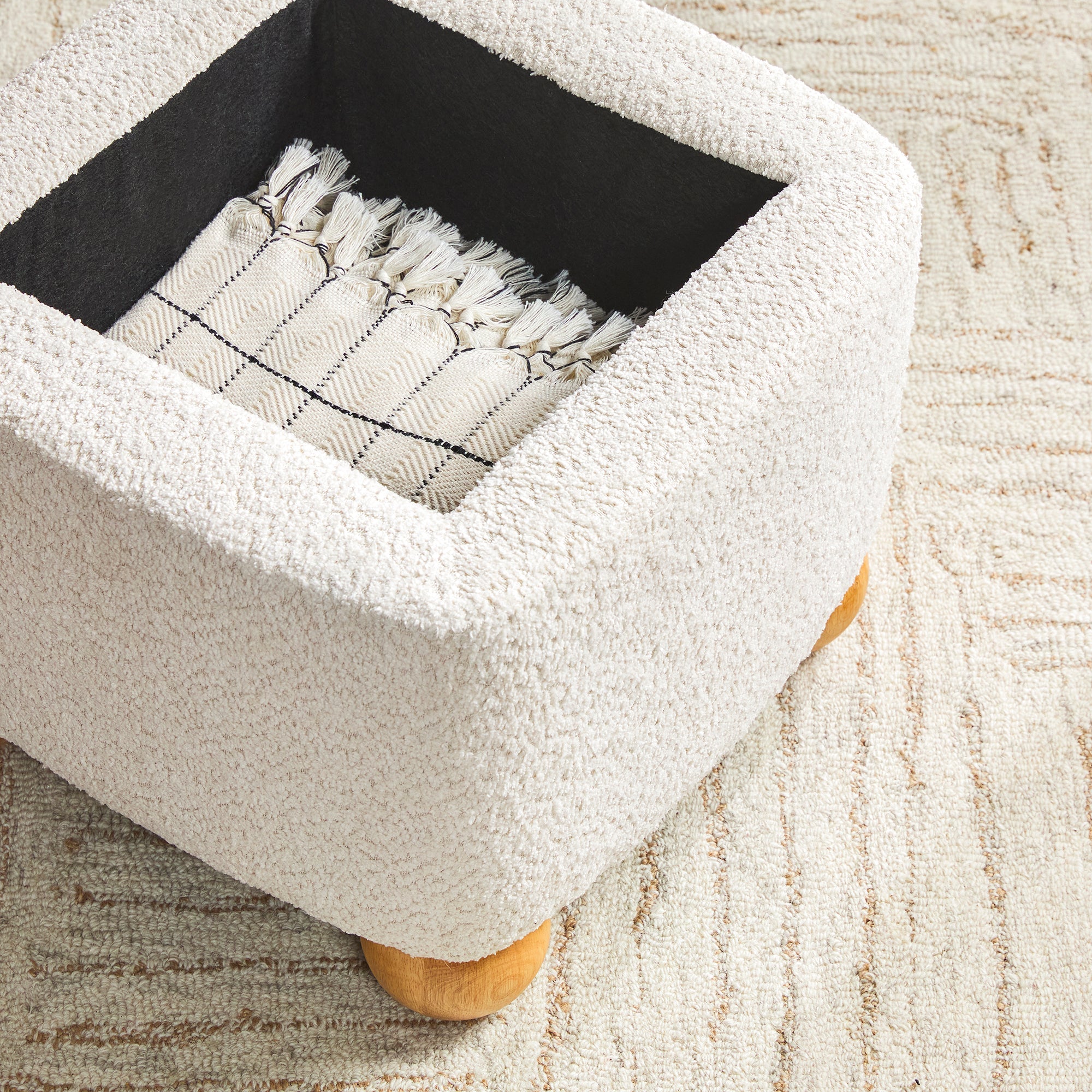 Ensemble fauteuil d'appoint rembourré Linley Contemporary Boucl¨¦ avec repose-pieds