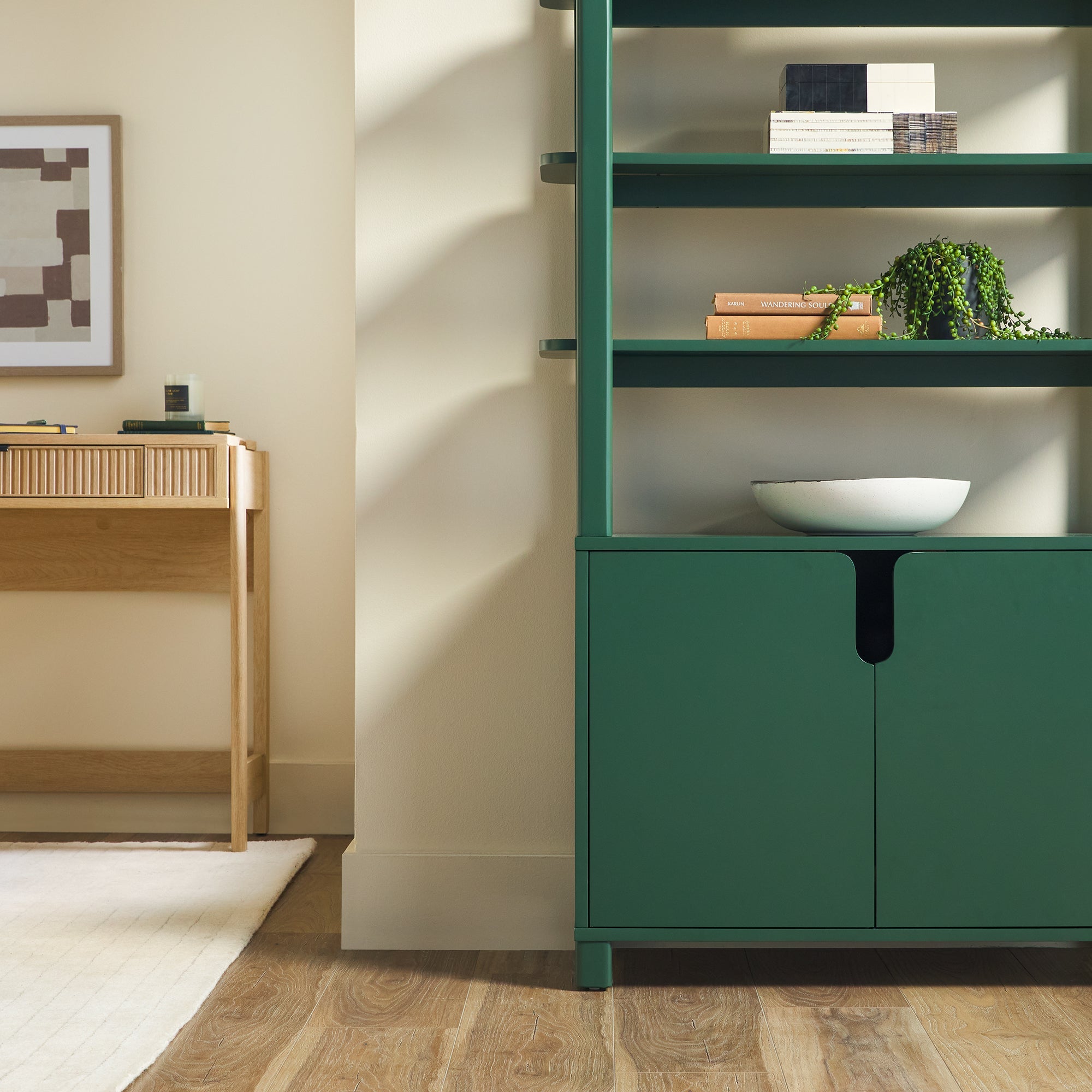 Bibliothèque moderne Zoey en bois arqué