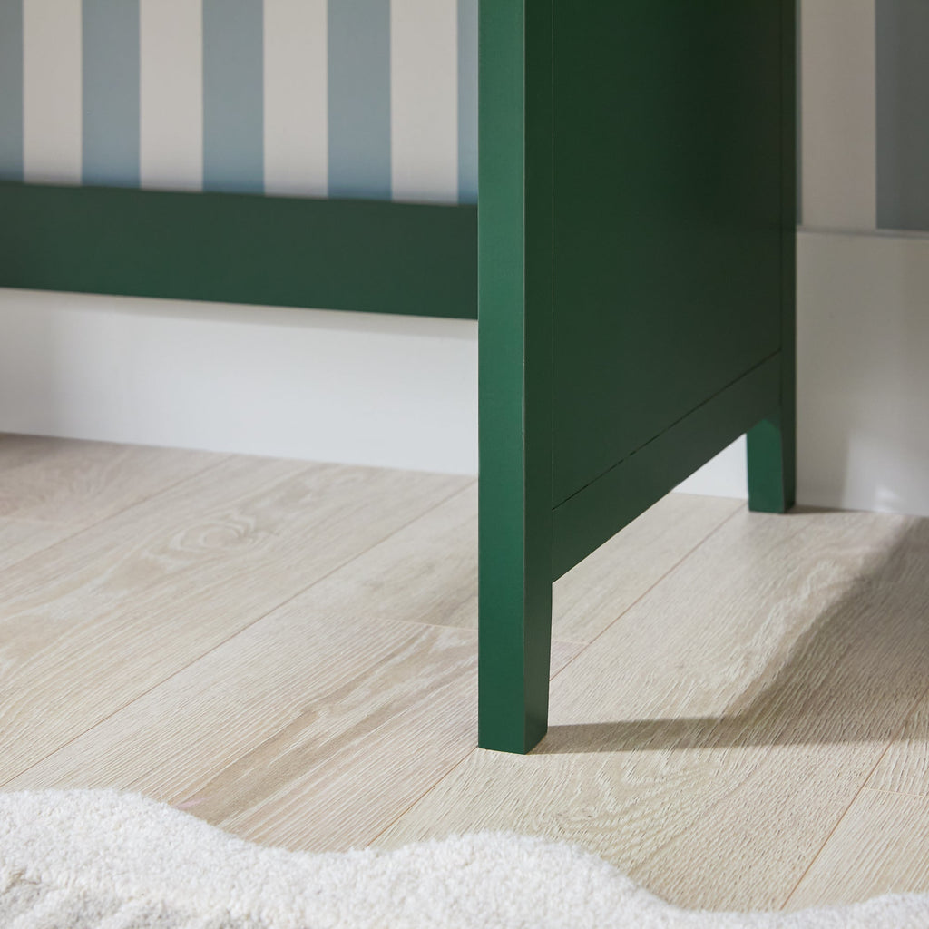 Bureau Zoey au design moderne et incurvé