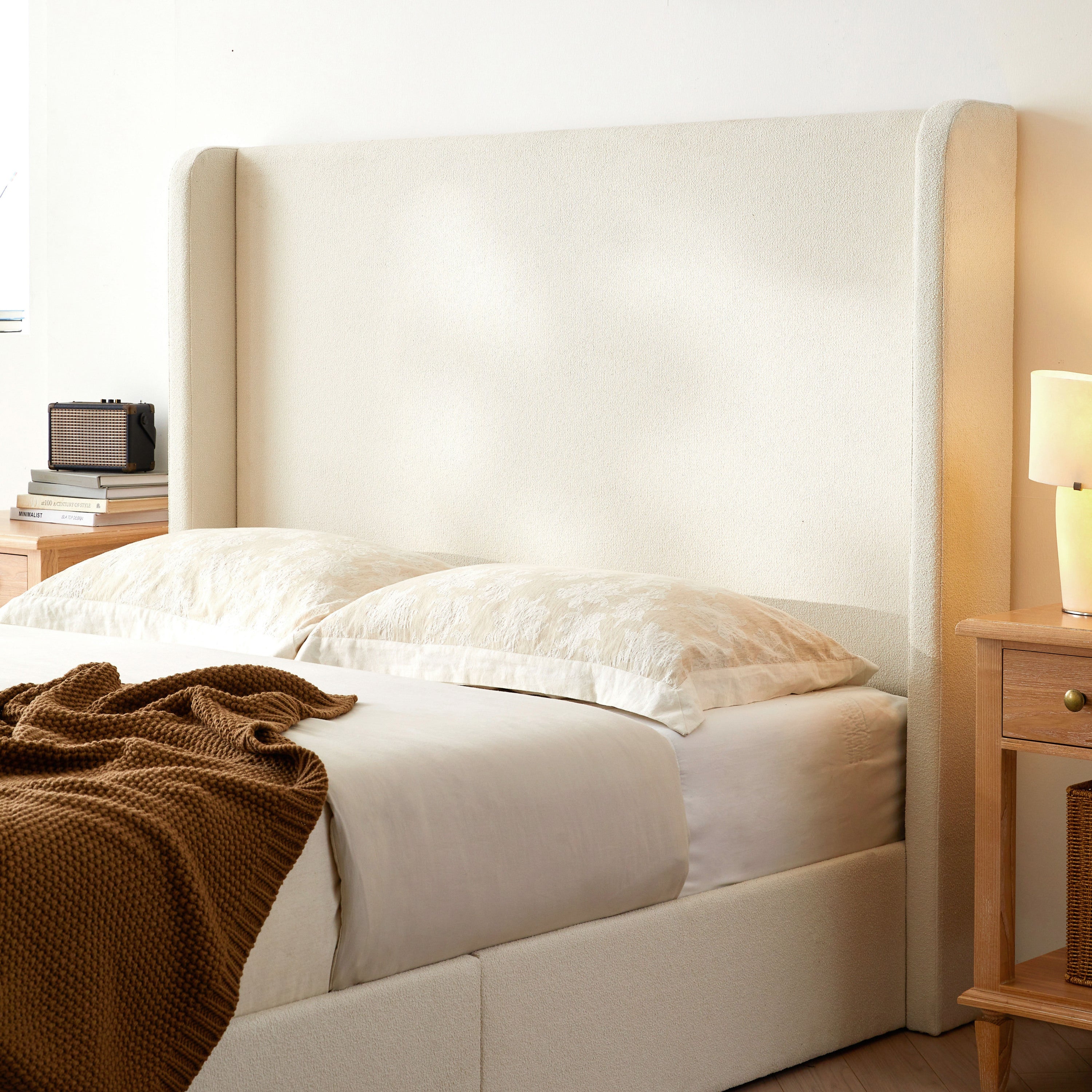 Cadre de lit King rembourré Carmen 52,3'