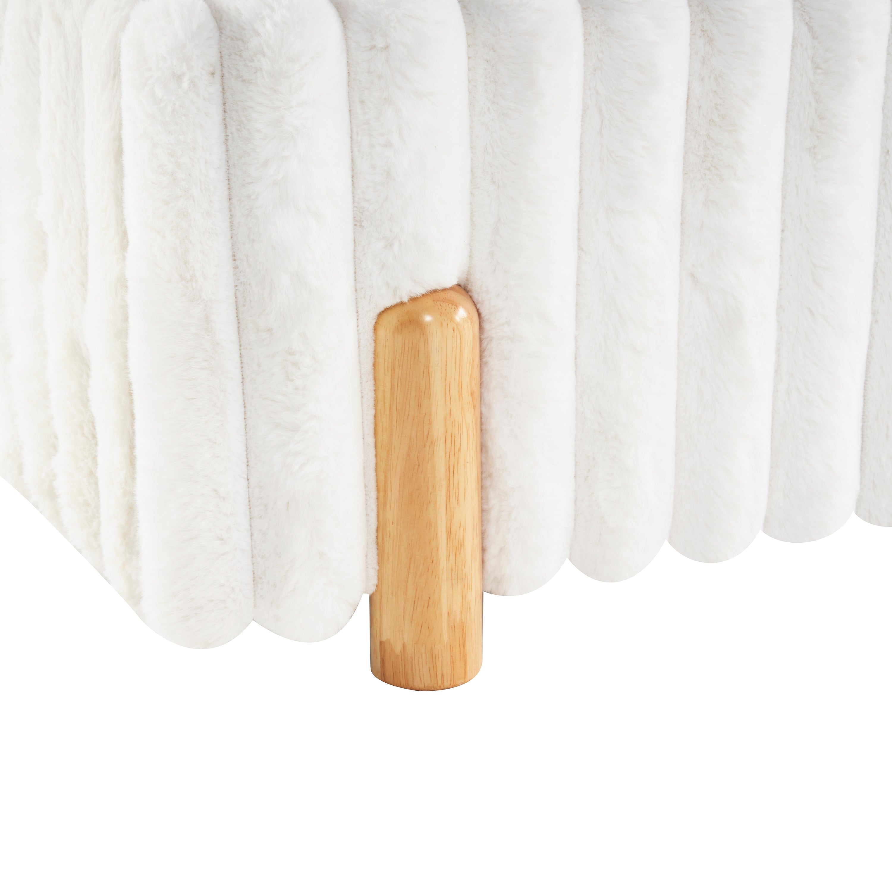 Walker Edison | Cadre de lit Queen rembourré en bouclette blanche ondulée