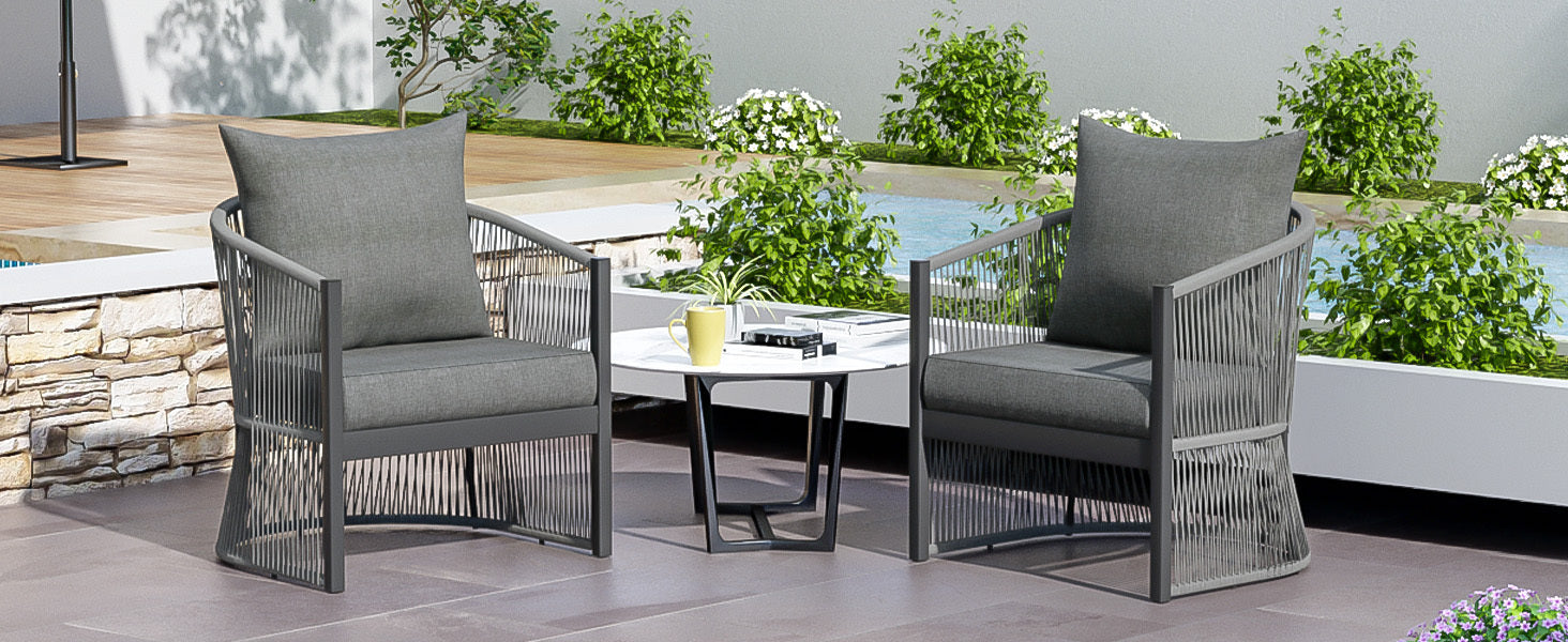 Walker Edison | Ensemble de 2 chaises d'extérieur incurvées élégantes en corde tressée grise