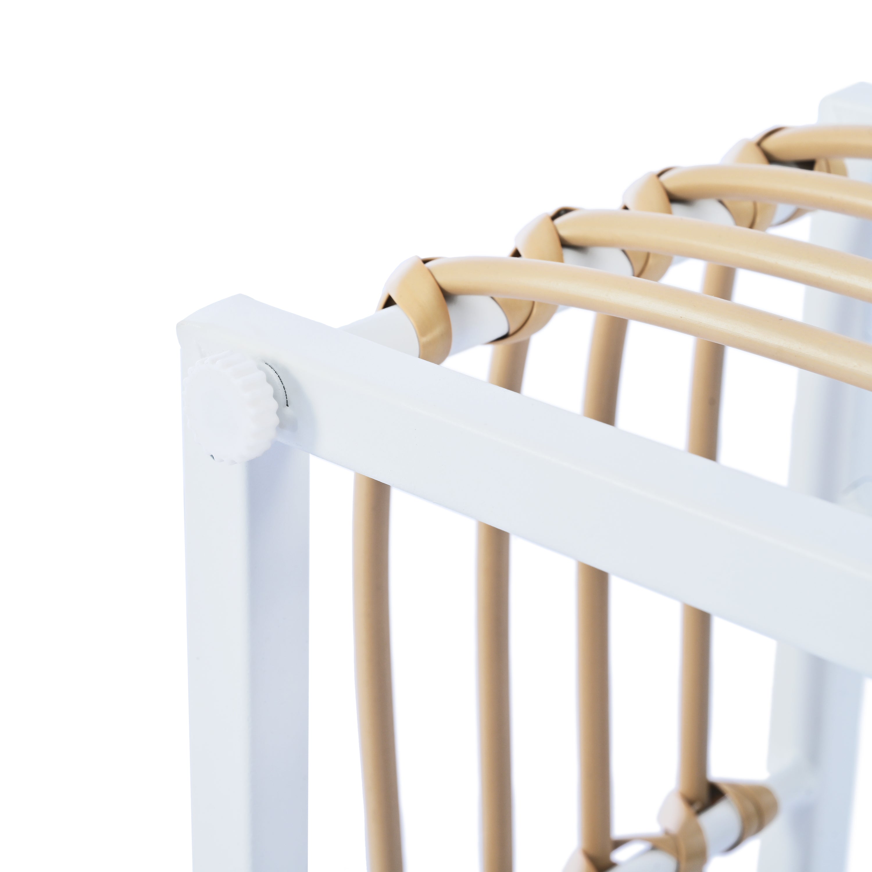 Ensemble de canapés d'angle d'extérieur Walker Edison | Blanc, moderne et minimaliste, 7 pièces, en métal.