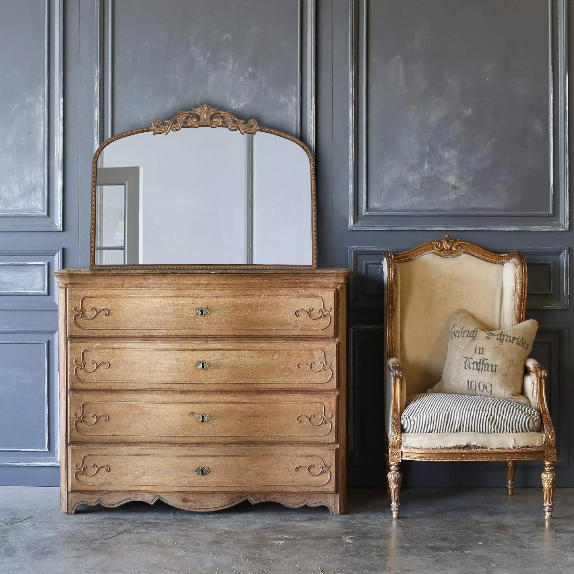 Walker Edison | Miroir arc doré Vintage Fleur Design